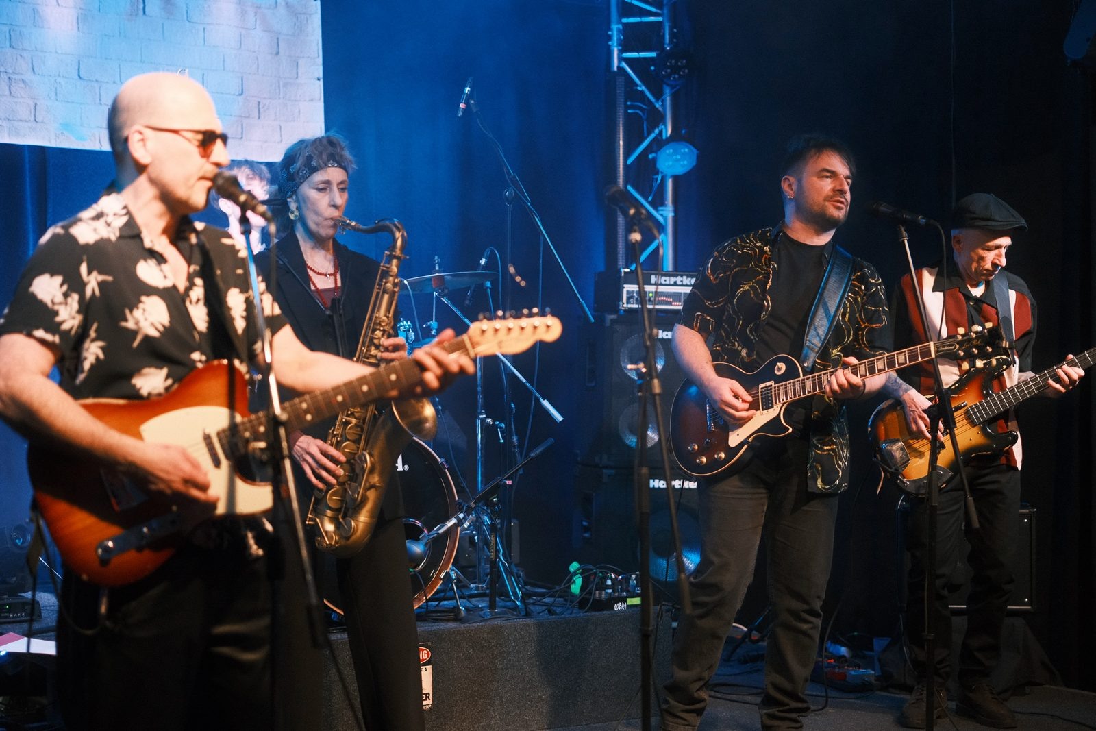 Street Shake live auf einer Berliner Bühne